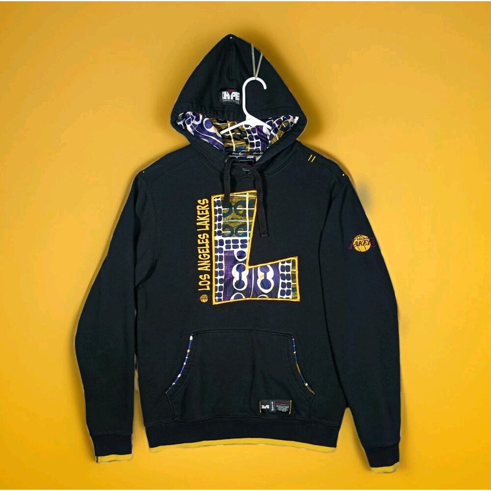 Two Hype Los Angeles Lakers Hoodie Men Small Black Kente Letter Pullover‎